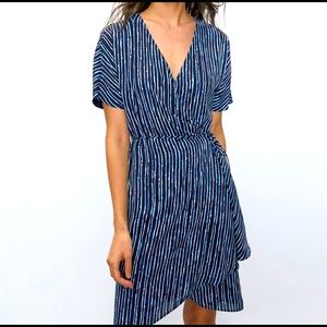 COPY - Aritzia Babaton wallace dress xs *with tags*